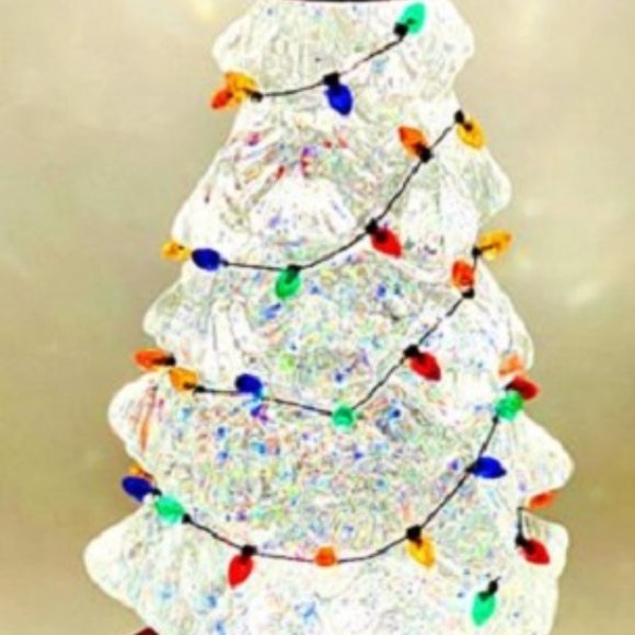 Bath & Body Works Accents Christmas Tree Water Globe Pedestal 3